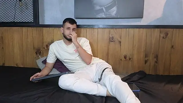 Maxcole 07 online show from 01.11.26