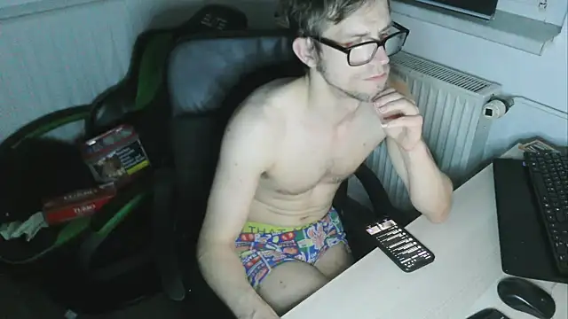 Snapshot of StephPra94 chatting on 05.23.26 StephPra94 online show from 05.23.26