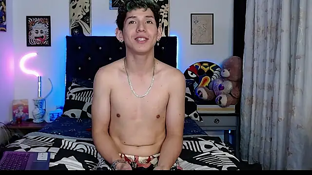 Snapshot of Yorsamm_and_friends chatting on 11.03.25 Yorsamm and friends online show from 11.03.25