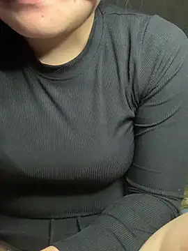 Snapshot of kimyonon chatting on 03.25.26 kimyonon online show from 03.25.26