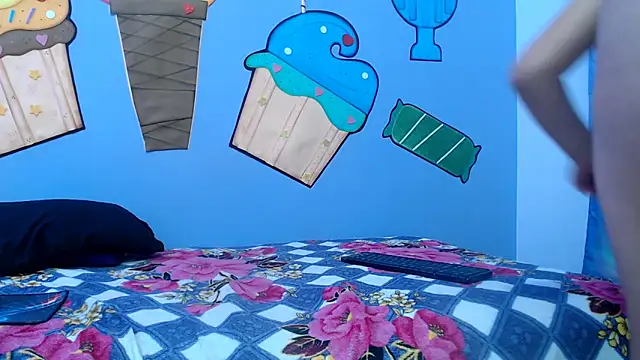 katty18love18 online show from 12.14.25