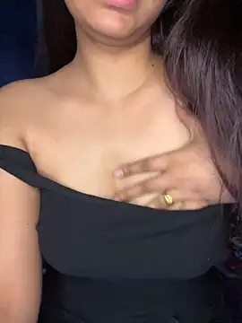 Cute Marina online show from 03.20.26