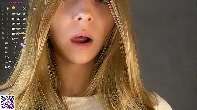 Snapshot of BarbaraViggiani chatting on 11.02.25 BarbaraViggiani online show from 11.02.25