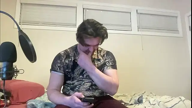 Snapshot of andrenoma427 chatting on 02.11.26 andrenoma427 online show from 02.11.26