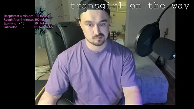 Snapshot of andrenoma427 chatting on 04.09.26 andrenoma427 online show from 04.09.26