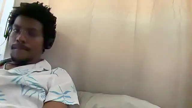 Albert Madrid online show from 06.27.26