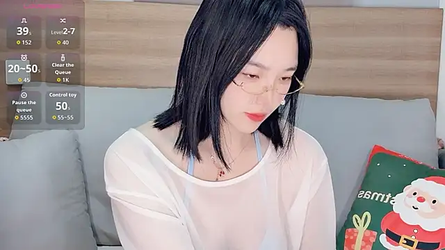 Snapshot of upoo7lt chatting on 01.07.26 upoo7lt online show from 01.07.26