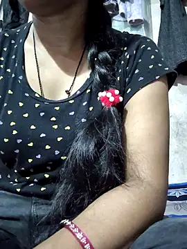 Ezabelljohn online show from 02.18.26