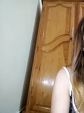 Snapshot of indilasixeey chatting on 02.21.26 indilasixeey online show from 02.21.26