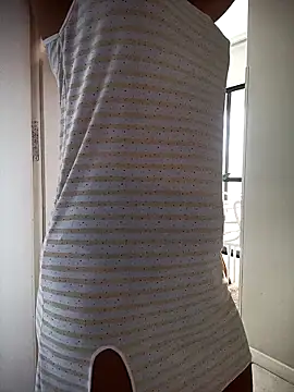 Snapshot of DESIRIE0609 chatting on 02.04.26 DESIRIE0609 online show from 02.04.26