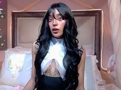 Snapshot of _valuu chatting on 11.11.25 valuu online show from 11.11.25