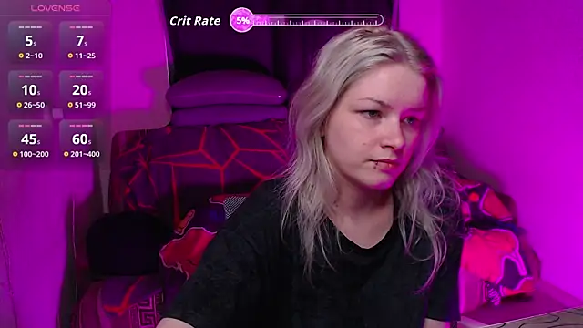 Snapshot of CherryNight6 chatting on 06.16.26 CherryNight6 online show from 06.16.26