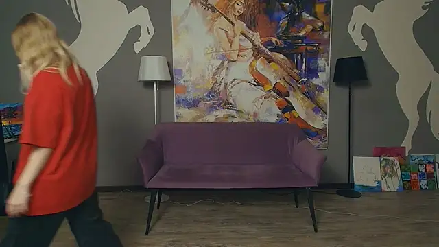 LisaRais online show from 11.23.25