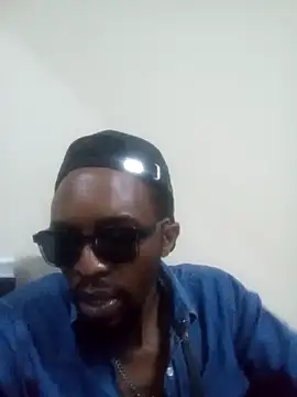 Snapshot of Blck420 chatting on 11.22.25 Blck420 online show from 11.22.25