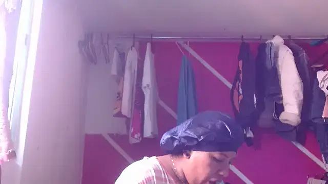 Snapshot of marimar_24 chatting on 03.26.26 marimar 24 online show from 03.26.26