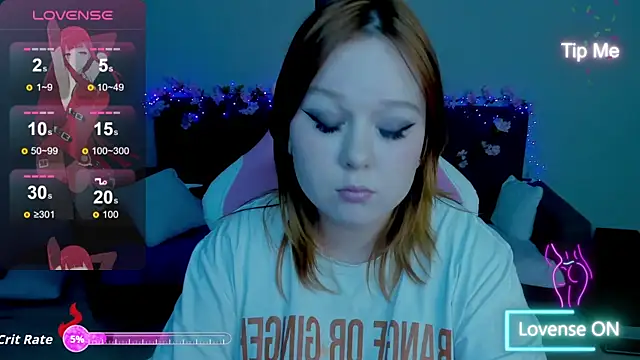 Snapshot of Lovly_Vixen chatting on 11.10.25 Lovly Vixen online show from 11.10.25