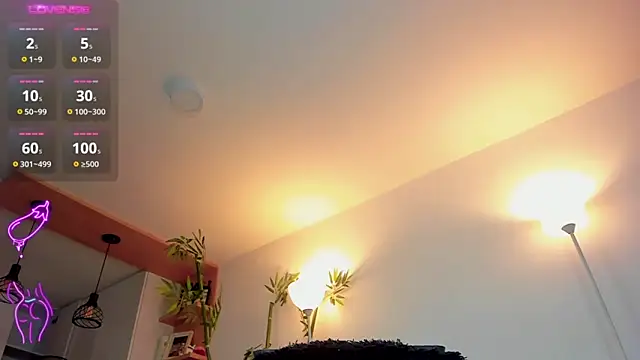 Snapshot of JessicaPratt chatting on 09.21.25 JessicaPratt online show from 09.21.25