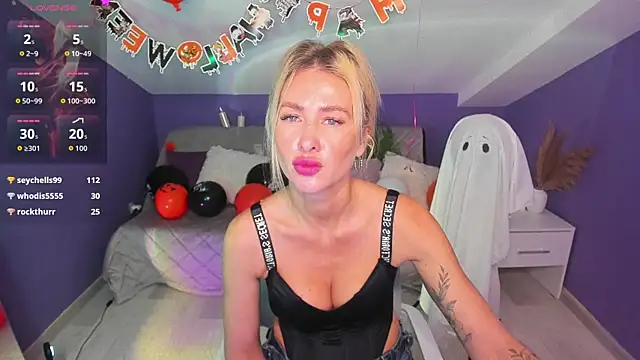 MadamMilly  online show from 11.01.25