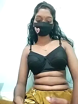 Snapshot of Tushi-10 chatting on 11.28.25 Tushi-10 online show from 11.28.25