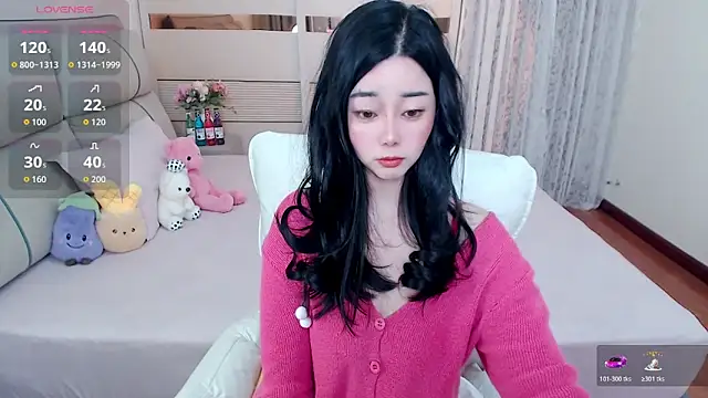 Snapshot of Xiaodie-baby chatting on 02.24.26 Xiaodie-baby online show from 02.24.26