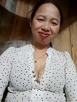 Snapshot of TRIEUTRIEU20 chatting on 03.23.26 TRIEUTRIEU20 online show from 03.23.26