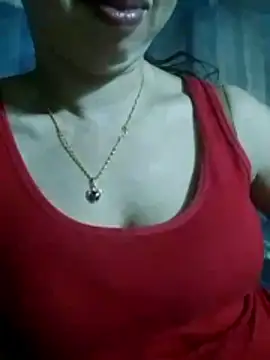 Snapshot of TRIEUTRIEU20 chatting on 04.08.26 TRIEUTRIEU20 online show from 04.08.26