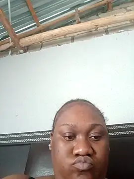 Snapshot of prebustyboobs94 chatting on 11.19.25 prebustyboobs94 online show from 11.19.25