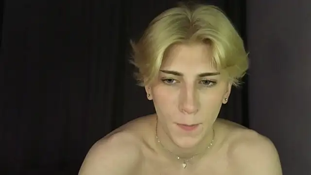 Oliver star boy  online show from 05.09.26