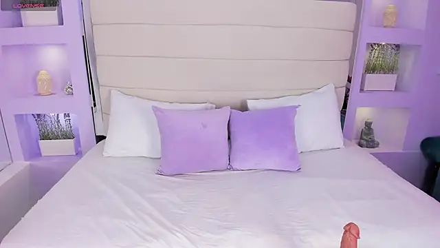 Snapshot of AmyColman_ chatting on 01.19.26 AmyColman online show from 01.19.26