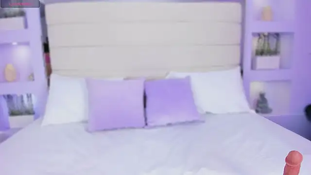 Snapshot of AmyColman_ chatting on 02.07.26 AmyColman online show from 02.07.26