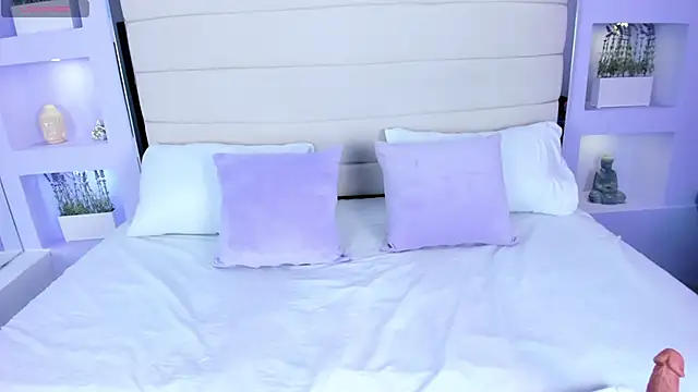 Snapshot of AmyColman_ chatting on 02.09.26 AmyColman online show from 02.09.26