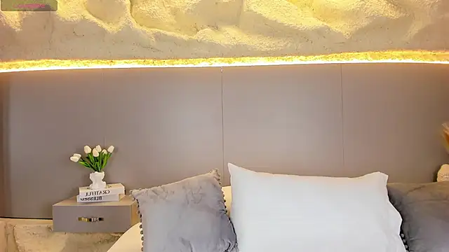 Snapshot of AmyColman_ chatting on 02.21.26 AmyColman online show from 02.21.26