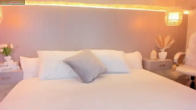 AmyColman  online show from 03.05.26