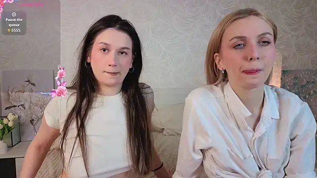 betweenUse online show from 12.16.25