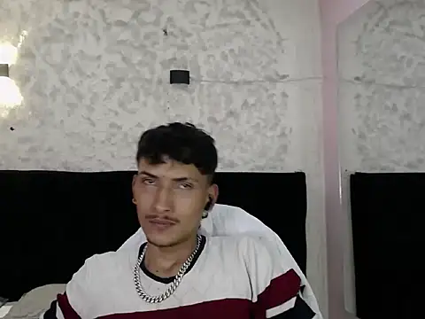 SavageLover  online show from 01.15.26