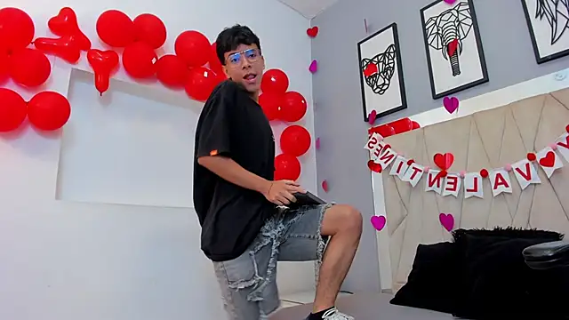 adams bobby online show from 02.13.26