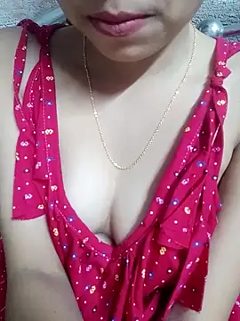 Snapshot of Sujatab250 chatting on 10.31.25 Sujatab250 online show from 10.31.25