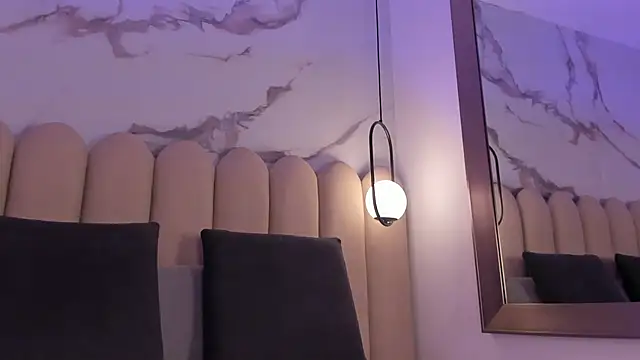 Vittoria  rossi online show from 12.20.25