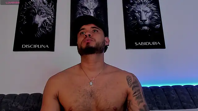 AUSTINN TORRES online show from 05.28.26