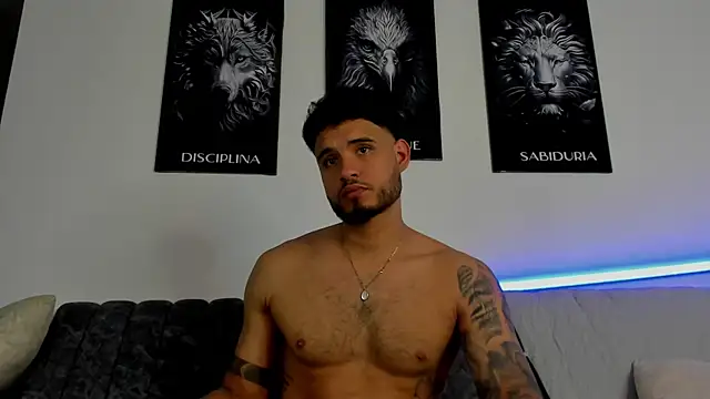Snapshot of AUSTINN_TORRES chatting on 07.18.26 AUSTINN TORRES online show from 07.18.26