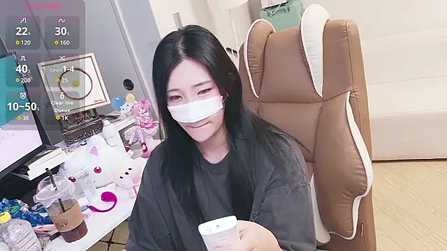 Milk Sola online show from 05.26.26