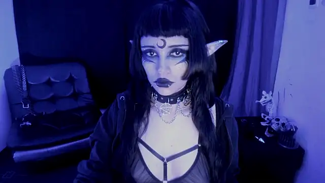 Yueeclipsa online show from 01.18.26