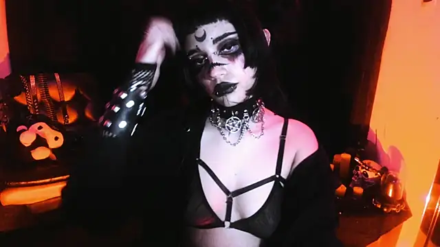 Yueeclipsa online show from 03.23.26