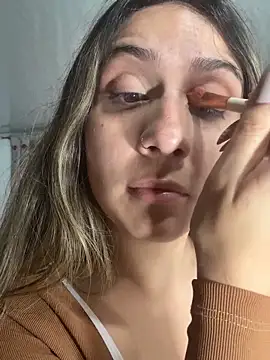 sarah honey   online show from 10.27.25