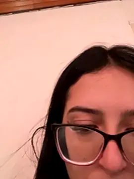 Kloe Novoa online show from 12.02.25