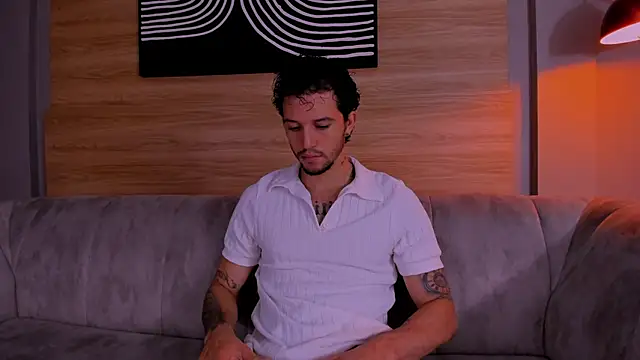 Snapshot of tonny__08 chatting on 11.21.25 tonny 08 online show from 11.21.25