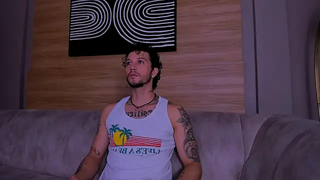 Snapshot of tonny__08 chatting on 11.24.25 tonny 08 online show from 11.24.25