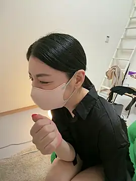 Snapshot of akimix_xoxo chatting on 03.04.26 akimix xoxo online show from 03.04.26