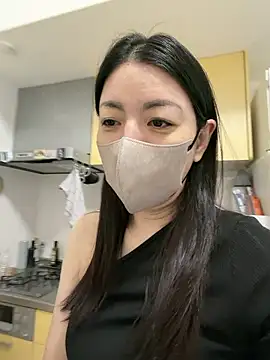 akimix xoxo online show from 04.22.26