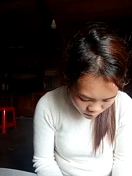 Snapshot of Bany_x chatting on 11.17.25 Bany x online show from 11.17.25